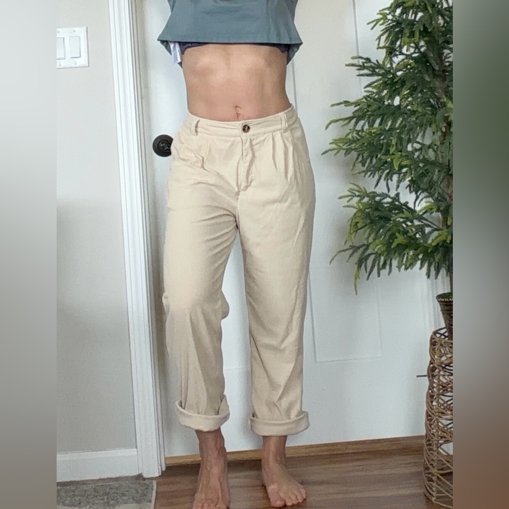 Beige Casual Pleated Corduroy Capri